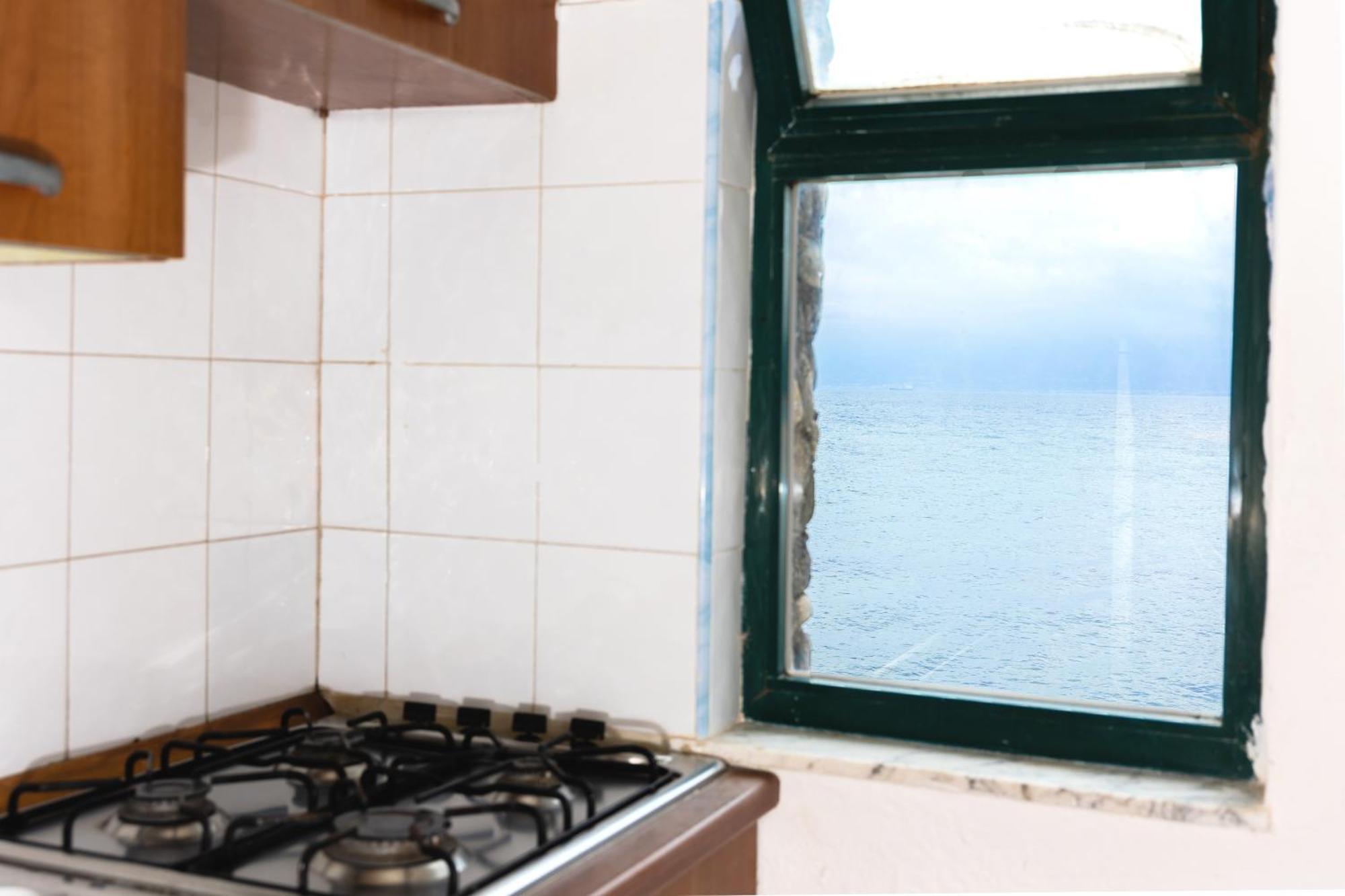 Riva Smeralda Camping Lodge Milazzo Exterior photo