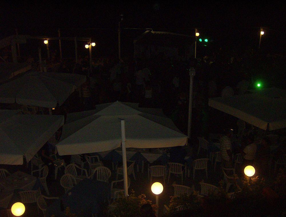 Riva Smeralda Camping Lodge Milazzo Exterior photo